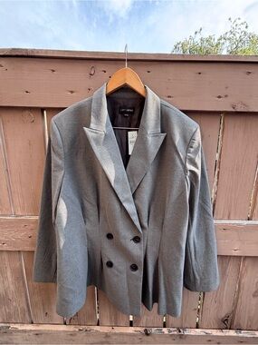 🎉NWT🎉 LOFT Gray Double-Breasted Suit Jacket